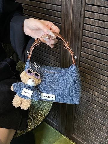 Retro Denim Textur PU Leder Beuteltasche Damen Mode Gewebte Buchstaben Schultertasche Mit Süßem Teddybär Anhänger Tasche
