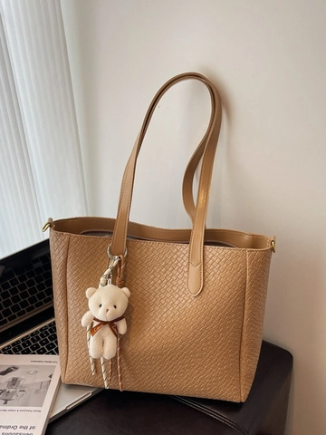 Vintage Große Kapazität Damen Geflochtene Tragetasche Mode PU Leder Umhängetasche Lässige Pendler Handtasche Mit Süßem Bärenanhänger