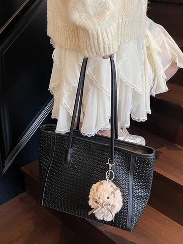 Vintage Geflochtene PU Leder Tragetasche Für Damen Große Kapazität Schultertasche Mit Plüsch Anhänger Lässige Handtasche