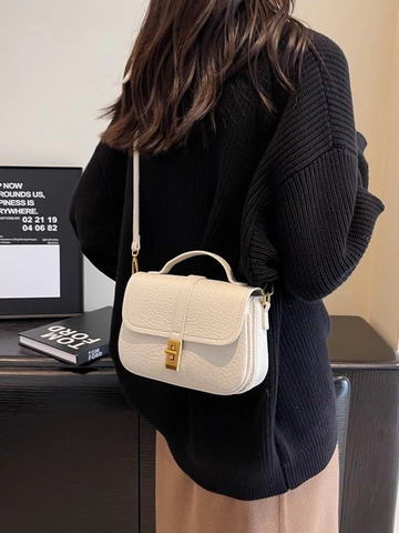 Borsa a Spalla in Pelle PU Vintage Grana Martellata per Donna Moda Piccola Borsa a Tracolla Quadrata Con Chiusura in Metallo