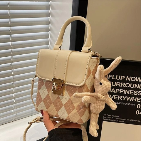 Bolso Mini Caja Acolchado Argyle Vintage para Mujer Bolso de Hombro Cruzado de Cuero PU Con Colgante de Conejo