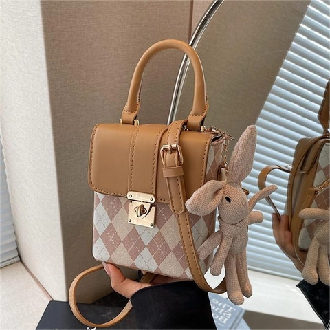 Bolso Mini Caja Acolchado Argyle Vintage para Mujer Bolso de Hombro Cruzado de Cuero PU Con Colgante de Conejo