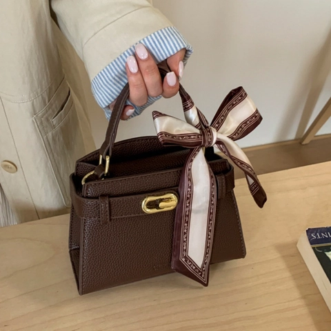 Women Retro PU Leather Lychee Pattern Handbag With Golden Metal Lock And Decorative Scarf Elegant Shoulder Crossbody Bag
