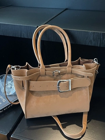 Sac Fourre-Tout Femme en Cuir PU Grande Capacité Sac à Bandoulière Navetteur Avec Boucle en Métal Ceinture Décorative Minimaliste