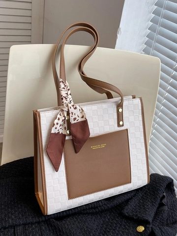 Borsa Tote da Donna in Pelle PU a Scacchiera Borsa a Tracolla di Grande Capacità Con Sciarpa Decorativa in Raso Borsa Quotidiana