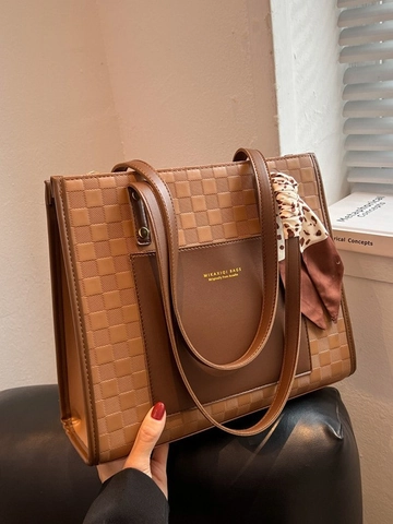 Borsa Tote da Donna in Pelle PU a Scacchiera Borsa a Tracolla di Grande Capacità Con Sciarpa Decorativa in Raso Borsa Quotidiana