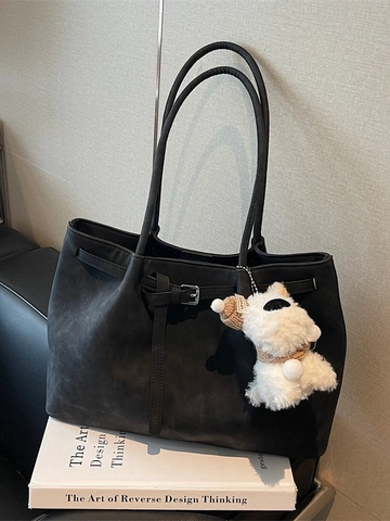 Vintage Große Kapazität Tragetasche Für Damen PU Leder Pendler Umhängetasche Mit Plüsch Anhänger Retro Chic Handtasche