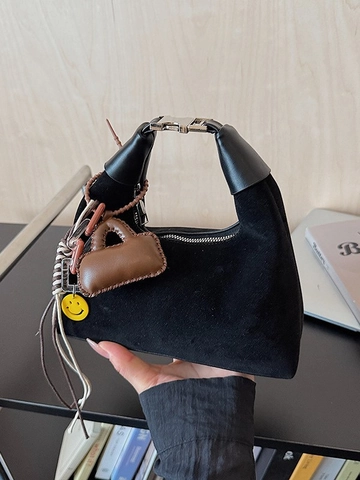 Bolso Hobo de Gamuza para Mujer Bolso de Hombro en Forma de Luna Con Colgante de Corazón y Colgantes Decorativi Bolso de Mano Vintage Color Sólido