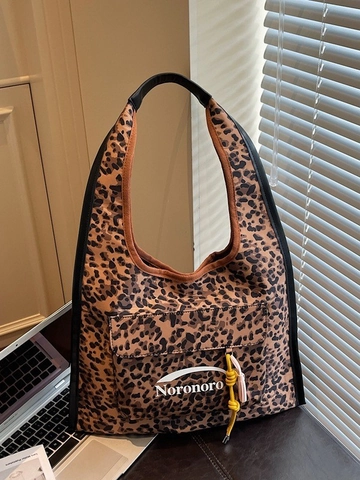 Bolso Tote de Gamuza con Estampado de Leopardo para Mujer Bolso de Hombro Hobo de Gran Capacidad Con Colgante de Borla para Diario
