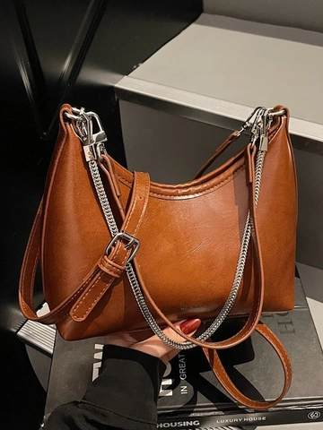 Borsa Sottospalla a Mezzaluna in Pelle PU Vintage da Donna con Decorazione a Catena Argentata Borsa a Tracolla Hobo Quotidiana