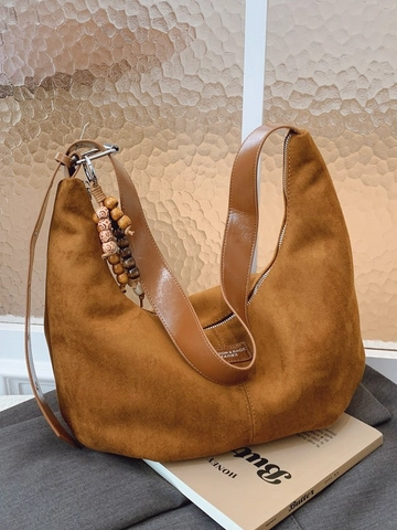 Retro PU Leather Hobo Bag Women Large Capacity Commuter Shoulder Crossbody Bag With Wood Bead Tassel Decoration Dumpling Bag