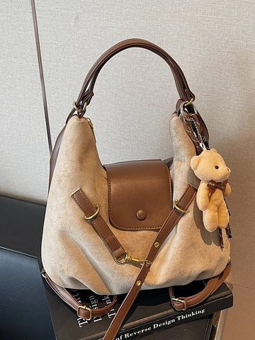 Sac Fourre-tout Vintage Imprimé Léopard pour Femmes Sac à Épaule en Cuir PU Sac Bandoulière Grande Capacité avec Pendentif