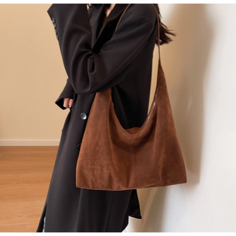Retro Matte PU Hobo Tote Bag Große Kapazität Pendler Unterarm Schultertasche Herbst Winter Wildleder Optik Minimalistische Handtasche