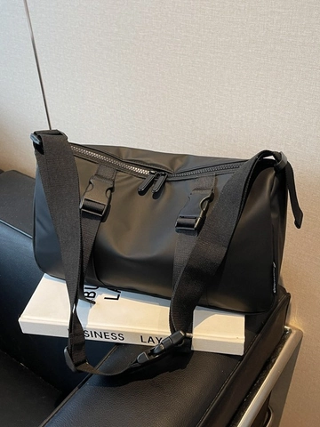 Borsa a Tracolla da Donna Casual in Nylon Grande Capacità Leggera Messenger Borsa a Spalla per Studenti Pendolari Stile Urbano