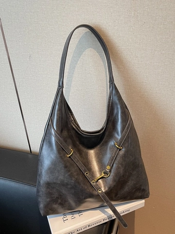 Vintage PU Leather Large Capacity Tote Bag For Women Retro Casual Commuter Shoulder Bag With Metal Buckle Solid Color Hobo Bag