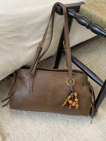 Bolso de Hombro de Cuero PU para Mujer Vintage Gran Capacidad Bolso Tote Retro Con Colgante de Cuentas de Madera Costuras Bolso Casual