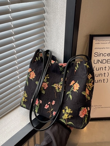 Vintage Women Floral Embroidery Shoulder Bag Large Capacity Nylon Tote Bag Aesthetic Commuter Daily Handbag Black Bag