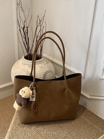 Borsa Tote Retro in Pelle PU Opaca per Donna Borsa a Tracolla di Grande Capacità Con Ciondolo Orso Borsa Pendolare Autunno Inverno