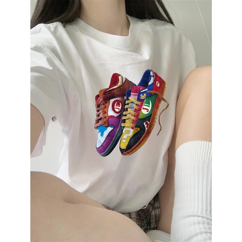 T-Shirt Oversize en Coton pour Femmes Style Japonais Large Décontracté Haut à Manches Courtes Imprimé Baskets Colorées Col Rond