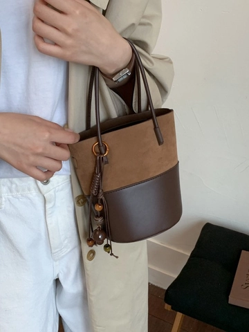 Bolso Bombonera de Cuero PU Vintage para Mujer Bolso de Hombro con Textura de Gamuza Retro con Borla Bolso de Gran Capacidad