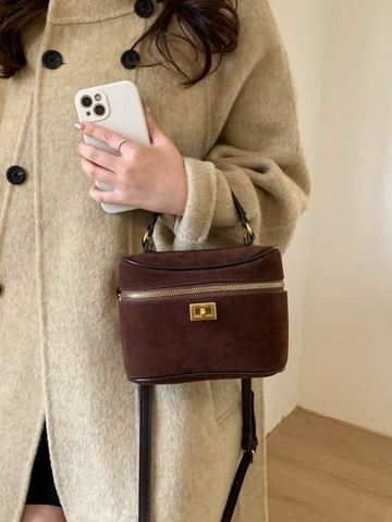 Bolso Vanity de Gamuza para Mujer Bolso de Mano Minimalista Vintage Con Cierre de Torsión Dorado y Correa Ajustable
