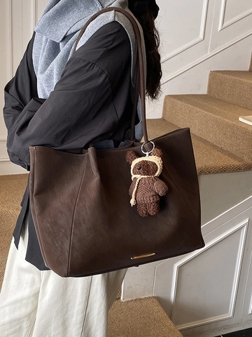 Women Large Capacity PU Leather Tote Bag With Knit Bear Charm Casual Fashion Commuter Solid Color Topstitching Shoulder Bag