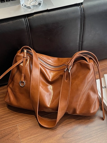Borsa a Spalla in Pelle PU Lucida Vintage Grande Capacità Minimalista Hobo Tote Bag Con Tracolla Larga per Donna Pendolarismo
