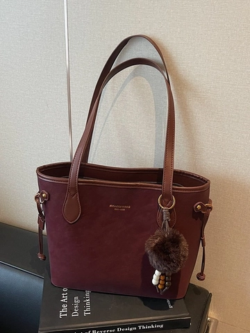 Bolso Tote de Gran Capacidad de PU de Gamuza para Mujer Bolso de Hombro Retro de Color Sólido Con Colgante de Pompones Otoño Invierno