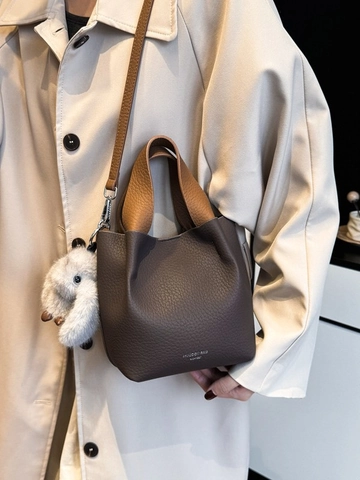 Women Lychee Grain PU Leather Bucket Bag Contrast Color Shoulder Crossbody Handbag With Rabbit Plush Pendant Retro Casual Bag