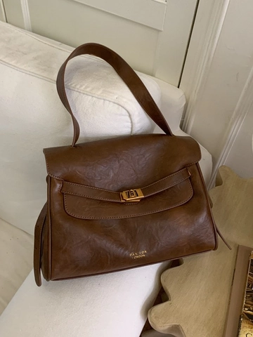 Women Retro PU Leather Tote Bag Minimalist Korean Style Shoulder Bag With Metal Lock Office Commuting Handbag For Daily Use