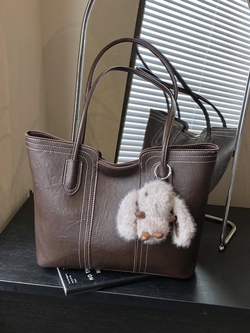 Borsa Tote da Donna Retro in Pelle PU Grande Capacità Borsa a Spalla Con Cuciture a Contrasto e Ciondolo Coniglio di Peluche