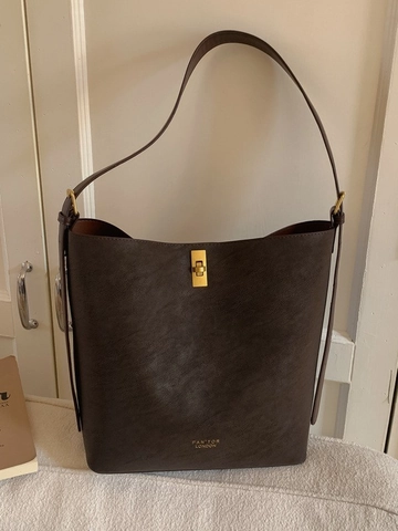 Vintage PU Leder Beuteltasche Damen Große Kapazität Umhängetasche Mit Metallverschluss Pendler Tote Bag Mode Handtasche