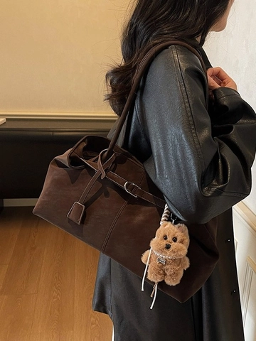 Grand Sac Fourre-tout en Cuir PU pour Femmes Style Coréen Sac à Épaule de Navette Avec Décoration de Pendentif en Peluche Ours