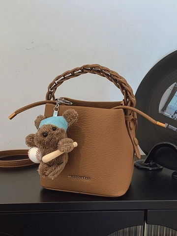 Borsa a Secchiello in Pelle PU Motivo Litchi Con Manico Intrecciato Borsa a Tracolla Grande Capacità Con Pendente Orso