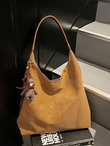 Vintage Frosted PU Leather Large Capacity Tote Bag For Women Winter Fashion Commuter Shoulder Bag With Bear Pendant Hobo Bag