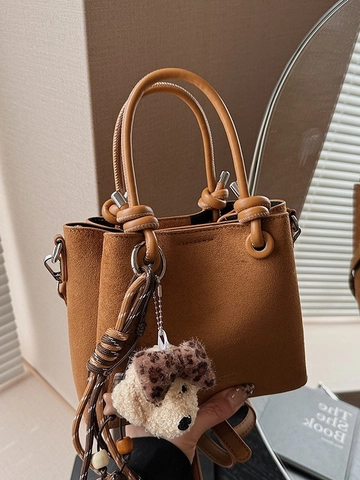 Bolso de Hombro Retro de Gamuza para Mujer Bolso de Mano Casual Color Sólido Tipo Cubo Con Colgante de Cachorro de Peluche Bolso para Diario