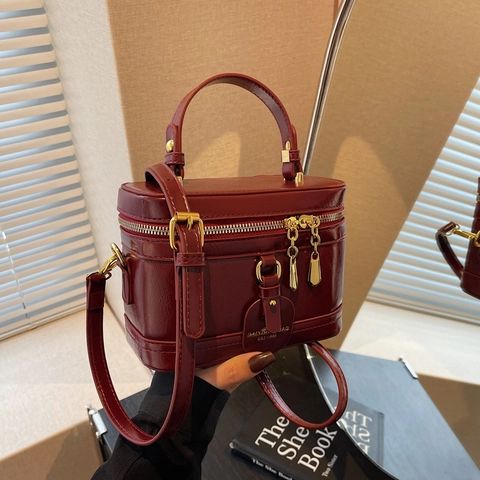 Borsa a Scatola da Donna Vintage in Pelle PU Retro Tracolla Lucida Borsa a Mano Beauty Case 2025 Nuova Piccola Borsa Quadrata