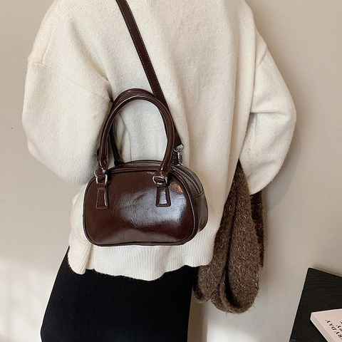 Bolso de Mano Boston de Cuero PU Brillante Retro para Mujer Bolso Almohada Vintage Bolso de Hombro Moda Color Sólido Casual