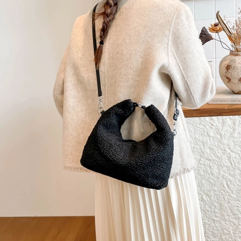 Damen Plüsch Dreieck Handtasche Lammwolle Optik Flauschige Umhängetasche Retro Fleece Schultertasche Winter Warme Tote Für Den Alltag