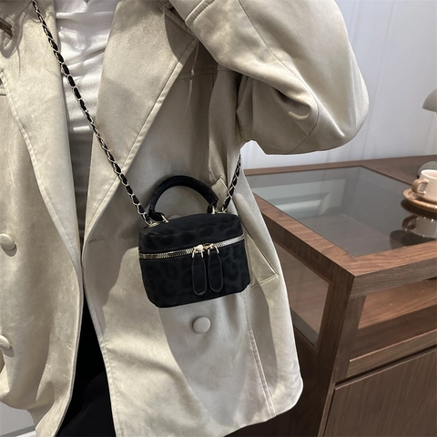 Damen Mini Vanity Case Box Tasche Retro PU-Leder Umhängetasche Mit Kettengurt Griff Gesteppte Schultertasche Mode