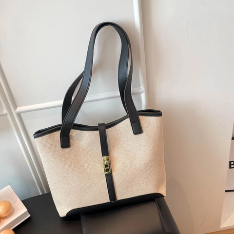 Sac Fourre-Tout Grande Capacité en Toile PU Patchwork Pour Femmes Sac à Épaule Hivernale Avec Boucle en Métal