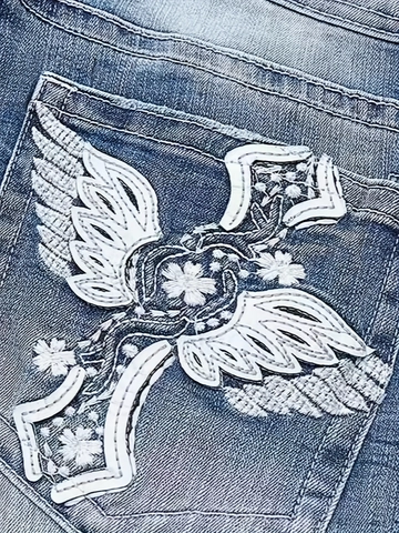 Jeans a Campana Slim Fit Vintage Donna Con Ricamo Ali e Croce Denim Lavato Vita Media Casual Retro Streetwear Pantaloni