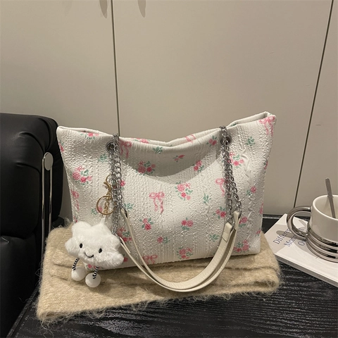 Women Sweet Floral Bow Tote Bag Large Capacity Textured Fabric Shoulder Bag With Metal Chain Strap And Cloud Pendant