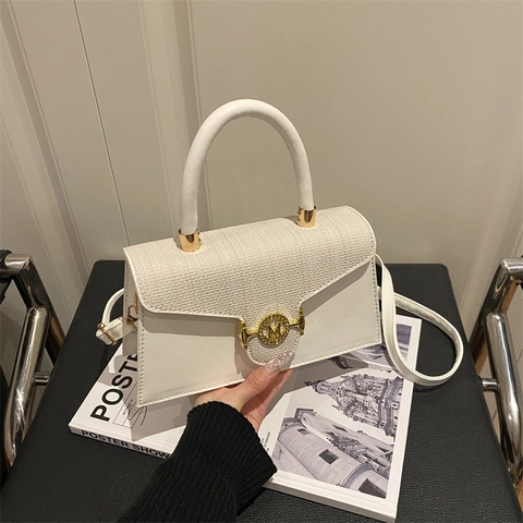 Sac à Épaule Vintage Patchwork pour Femmes Texture Tissée Sac à Main avec Boucle en Métal M Sac Bandoulière Élégant