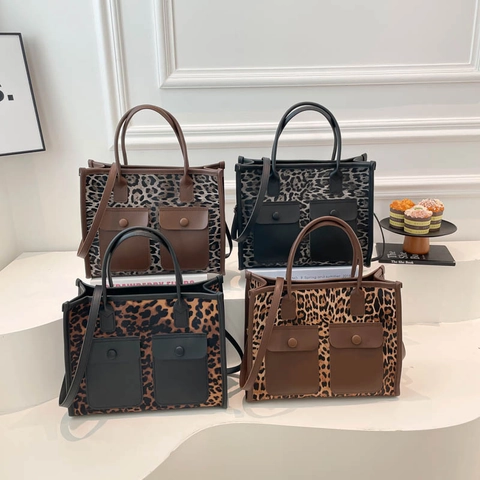Vintage Leopard Print Tote Bag For Women Large Capacity PU Leather Shoulder Bag With Double Front Pockets Stylish Commuter Handbag