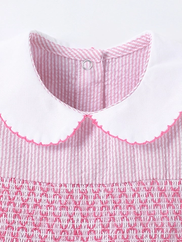 Abito da Bambina Estivo in Misto Cotone a Righe Rosa e Bianche Con Ricamo a Fiori e Coniglio Colletto Peter Pan Punto Smock Manica Corta