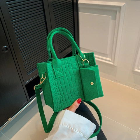 Women Felt Crocodile Pattern Shoulder Bag With Clutch And Coin Purse Casual Fashion Solid Color Handbag For Daily Use