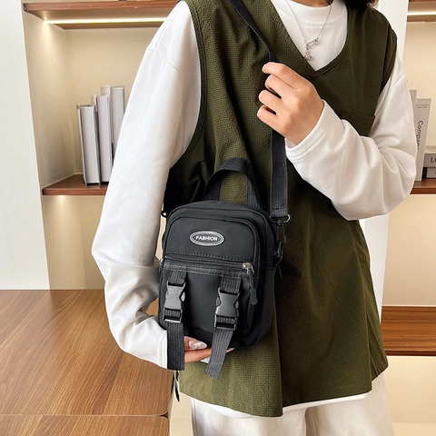 Japanse Casual Nylon Canvas Crossbody Tas Voor Dames Heren Kleine Vierkante Messenger Tas Met Gesp En Rits