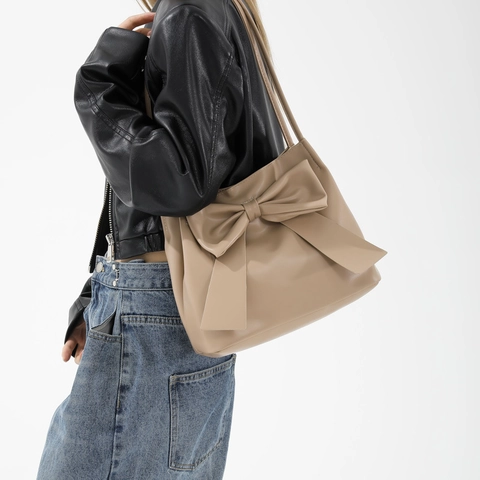 Fashion Large Capacity Bow Knot Tote Bag Japanese Style PU Leather Underarm Shoulder Bag Simple Chic Handbag For Women