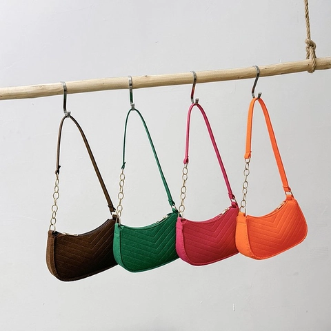 Solid Color Felt Underarm Bag For Women Winter Fashion Quilted Small Square Shoulder Bag With Pom Pom Decor Minimalist Purse